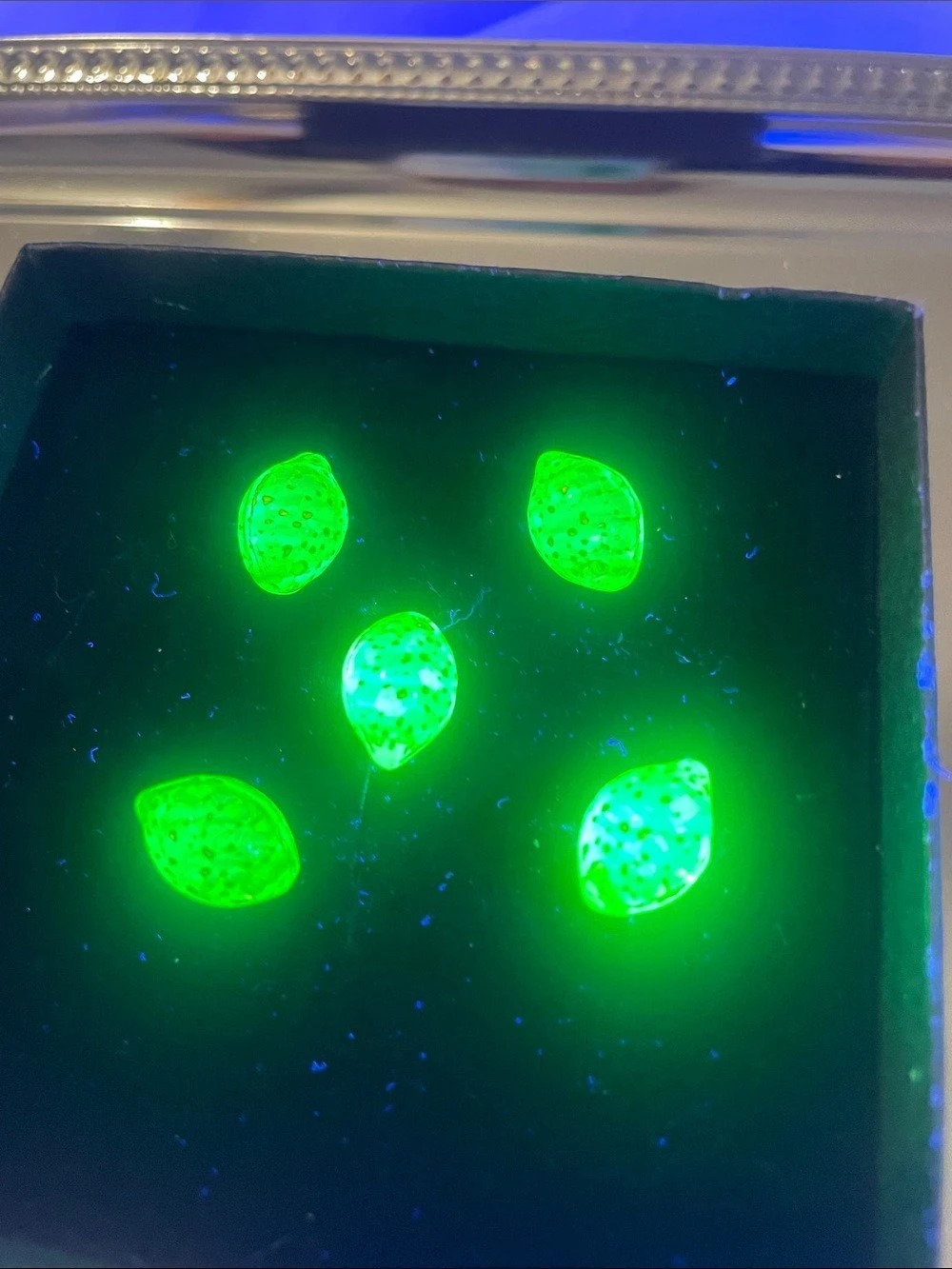 Vintage uranium glass, lemon beads